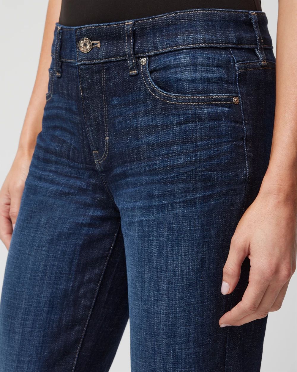 Mid-Rise Everyday Soft Girlfriend Jeans