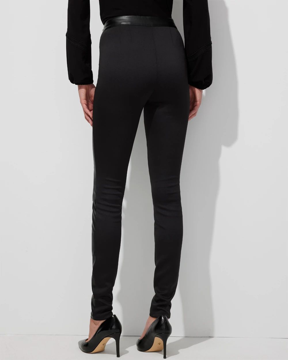 Outlet WHBM Faux Leather Legging